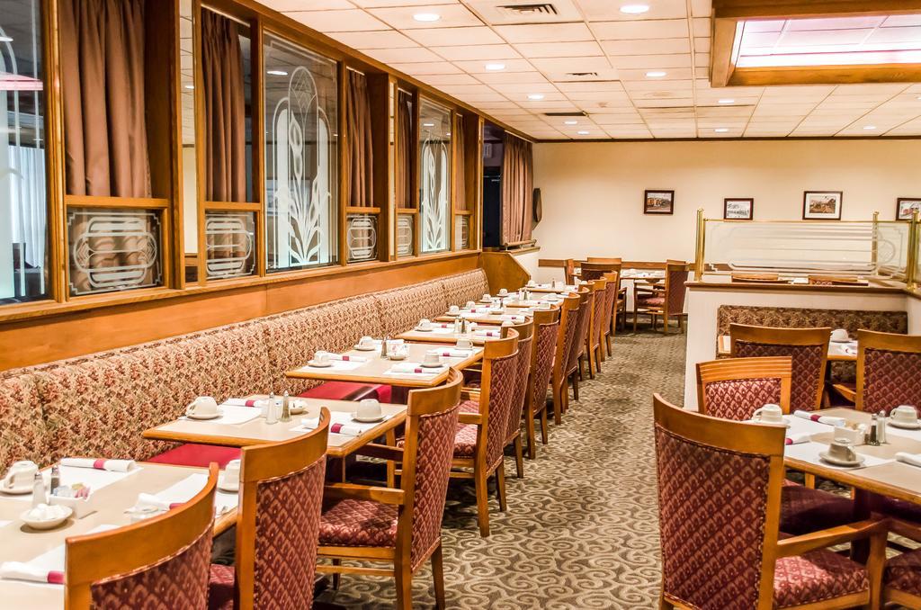 Norwood Inn Hudson Esterno foto